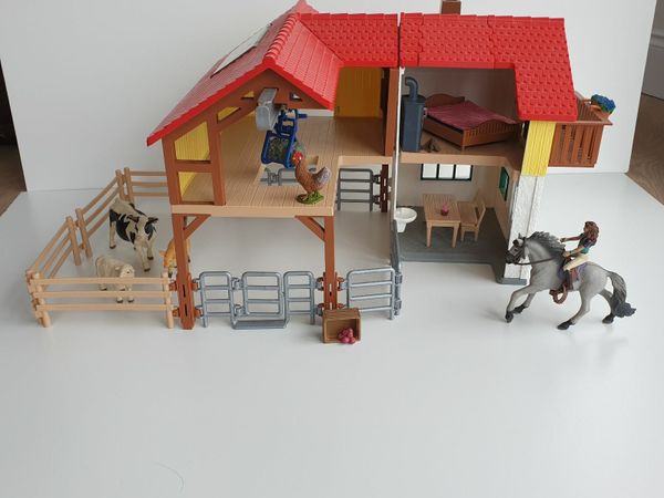 Schleich large farm house & barn playset