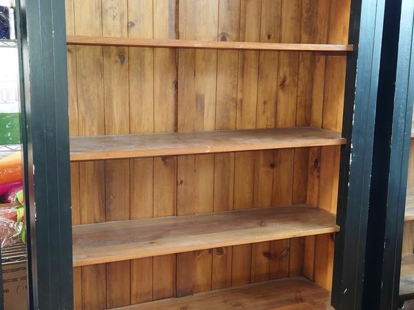 Book Cases / Display Cases