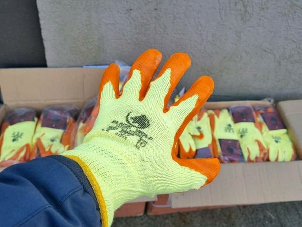 240 pairs heavy-duty latex gloves size 10