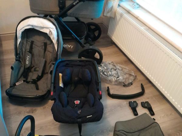Baby buggy and travel system