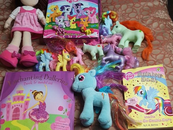 Frozen, My Little Pony, Hello Kitty, Princess toys