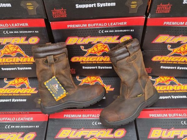 Buffalo rigger boots large selection of sizes