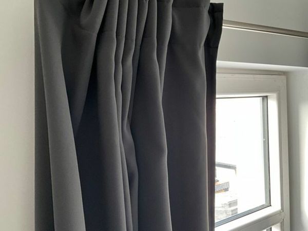 8 Grey block-out curtains 145x220