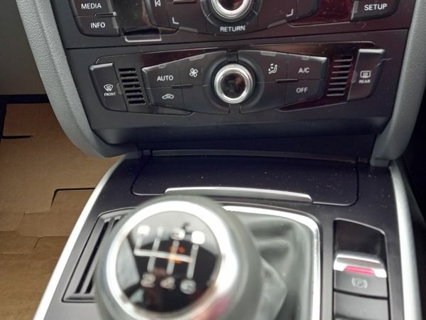 Audi A4 Saloon, Diesel, 2015, Grey