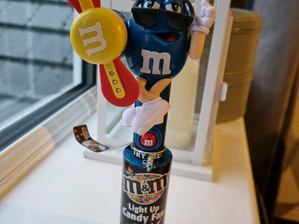 M&M's dispenser and fan, M and M dispenser