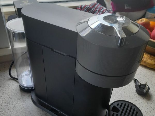 Nespresso Virtuo machine