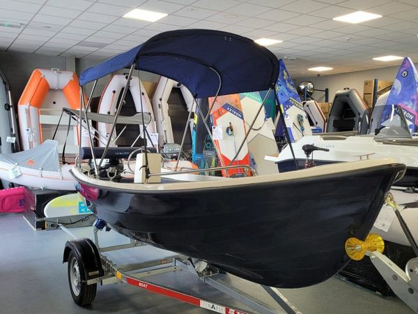 ACTIVELIFE SOLID BOAT 430 WITH OUTBOARD ENGINE SUZ