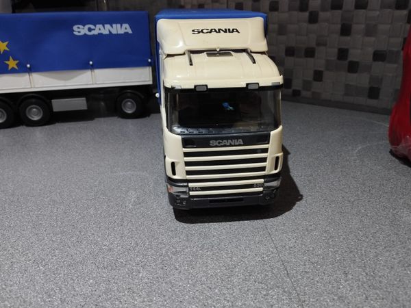 Scania Truck with road train trailer