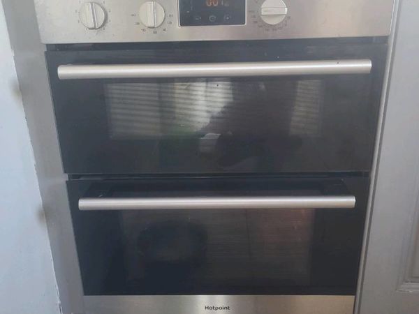 Hotpoint oven