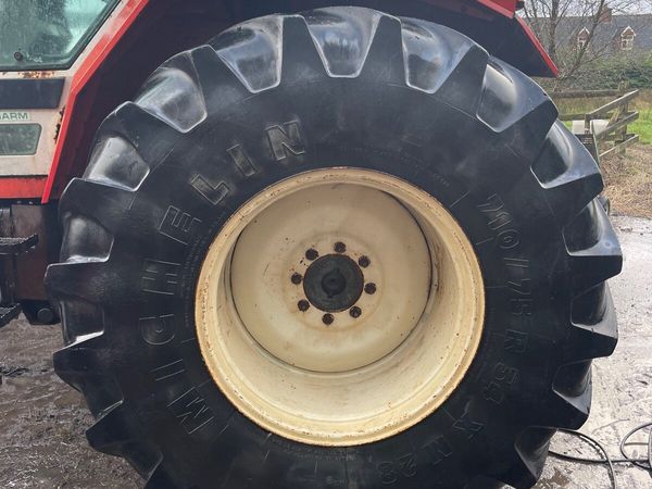 R34 710/75 Michelin wheels/tires