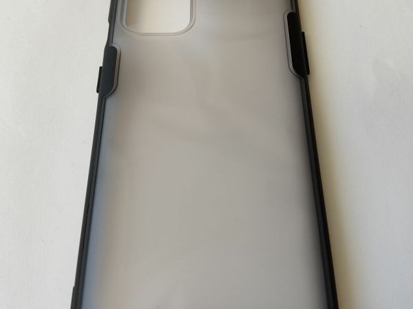 ONE PLUS 8T CLEAR COVER WITH BLACK SIDES