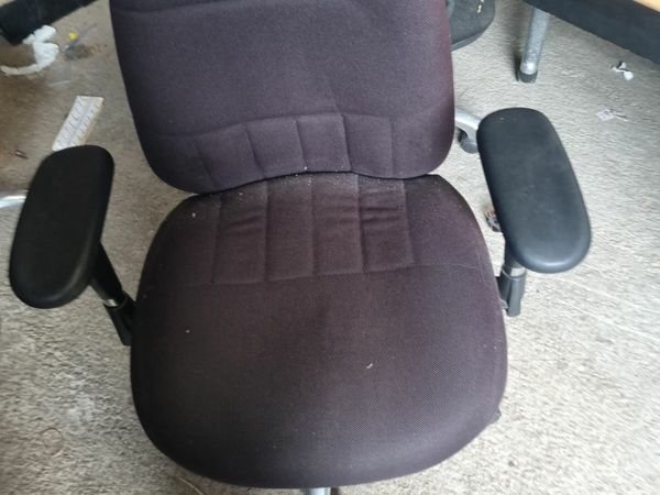 Office chairs €10