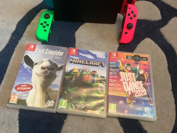 Nintendo switch + 4 controllers + 4 games