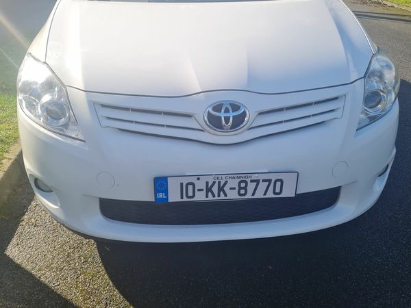 Toyota Auris 2010
