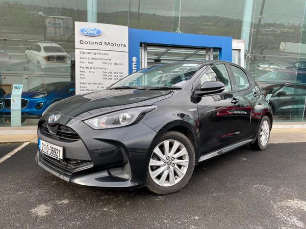 Toyota Yaris Hybrid