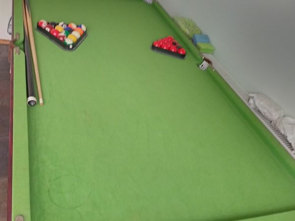 Folding Snooker and Pool Table