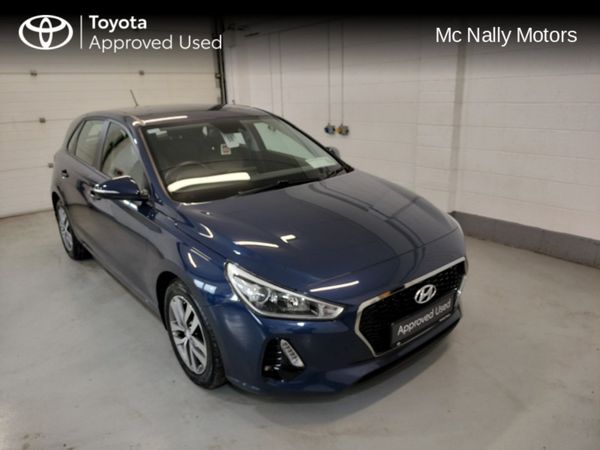 Hyundai i30 Deluxe 5DR Low KMS 1 Lady Owner