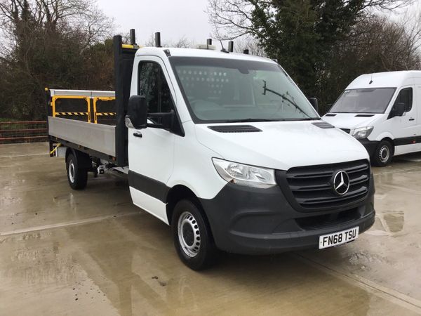 2018 sprinter dropside with tail lift