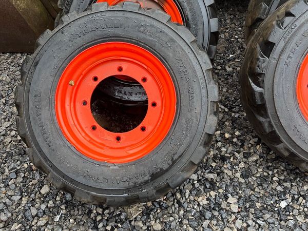 Skidsteer rims and tires
