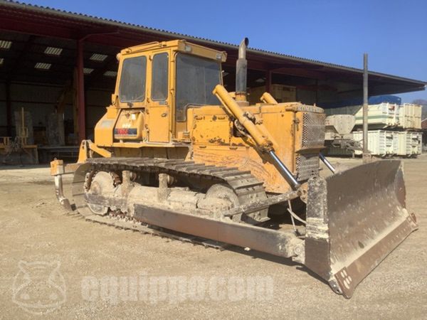 EXPORTING OLD DOZERS DEAD OR ALIVE 0864143475
