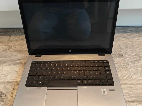 HP EliteBook 840 - Touchscreen / 8GB / SSD / i5