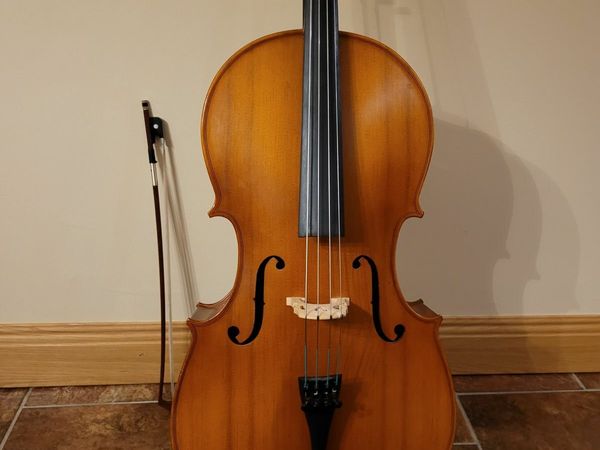 Cello  1/2 size
