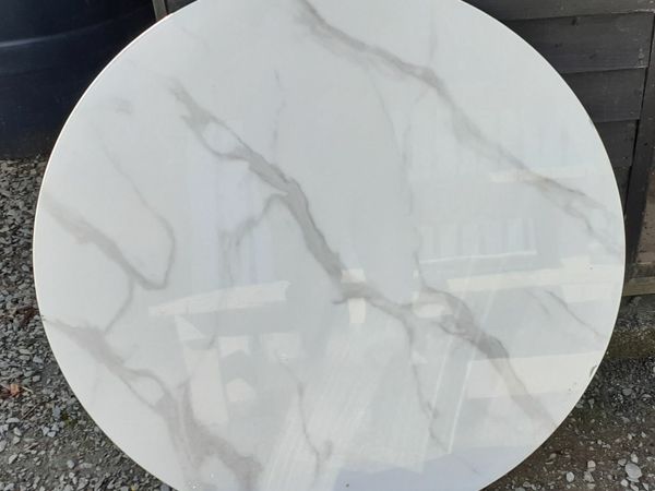 Round Marble Finish Table