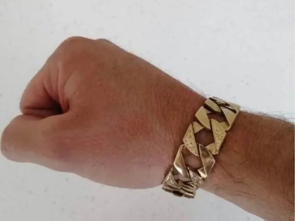 9ct gold bracelet