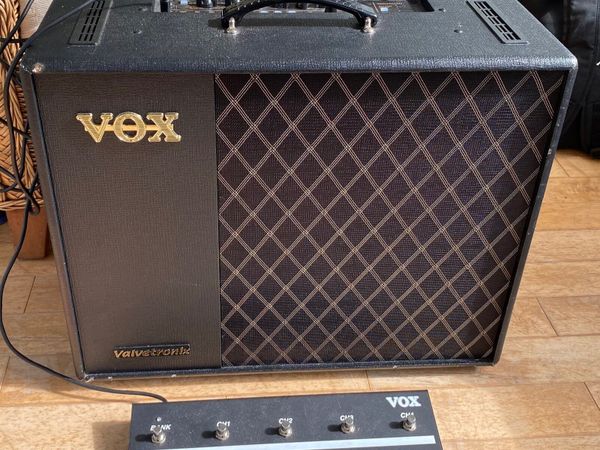 Vox Valvetronic VT100 Guitar Amp