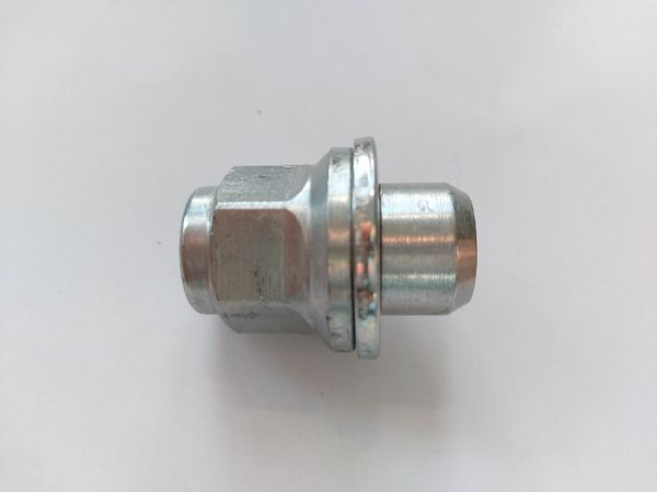 New Wheel Nuts - Toyota/Lexus - Delivery