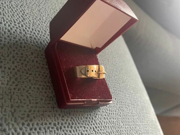 9ct gold gents ring 10.3 grams
