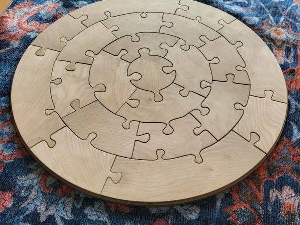 Jigsaw Puzzle Circle.