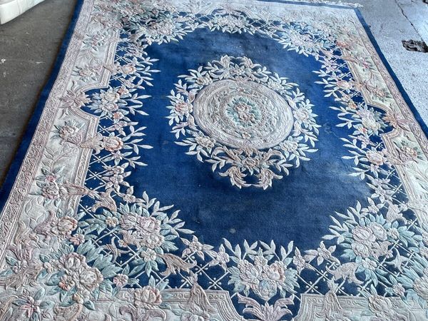 Extremely large handwoven rug 12ft x 9ft.