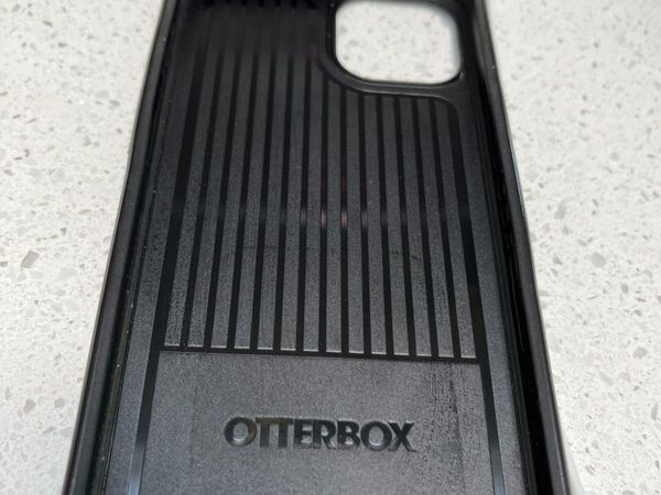 Otter box symmetry iPhone 13/14  case