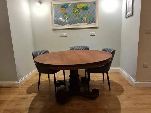 Dining table round Tilt top
