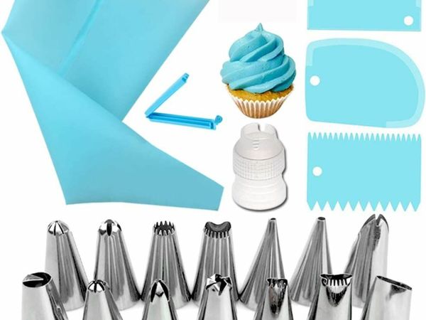 20 Pcs Icing Piping Bags and Nozzles Set, Cake Decorations Tools