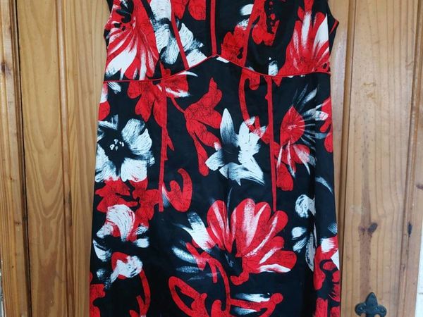 Libra floral dress (free postage)