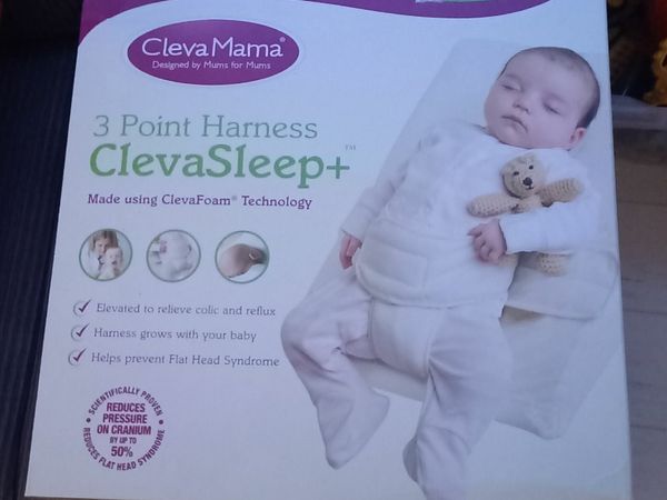 CleveMama Sleep support cushion for colic/reflux