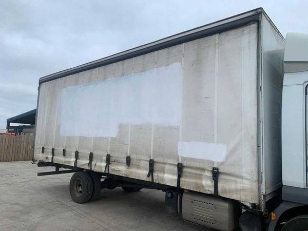 23FT CURTAIN BODY OFF 2016 TRUCK