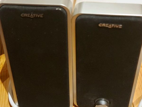 Pair of Creative Gigaworks HD50 computer speakers