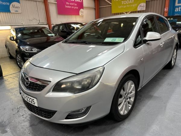 Opel Astra 1.7 Cdti 110PS SC