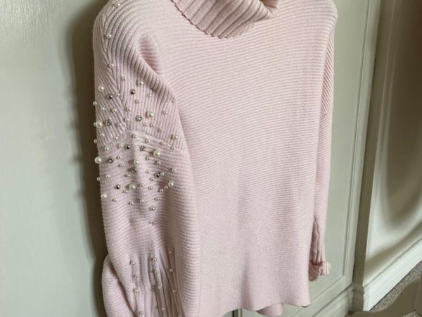 Gorgeous pink jumper