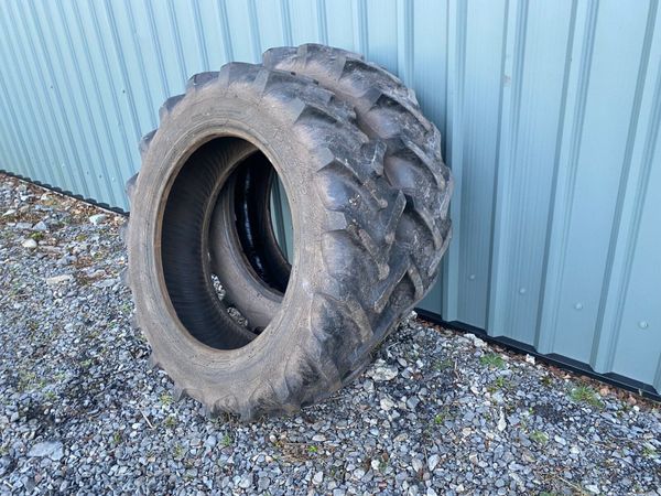 12.4 R28 Tyres