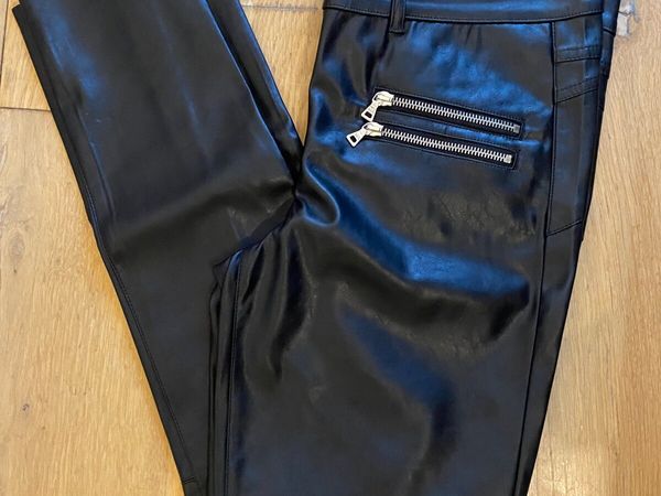 Women’s trousers