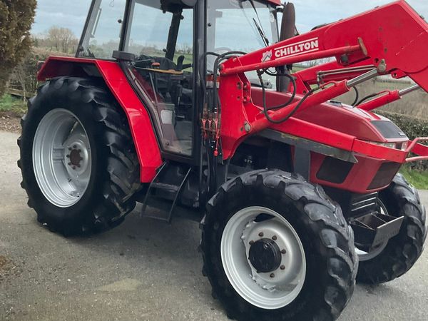 CASE IH 4230  4WD 1996 WITH CHILLTON LOADER.
