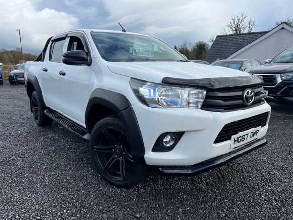 18 TOYOTA HILUX 2,4D-4D ACTIVE FULLY KITTED