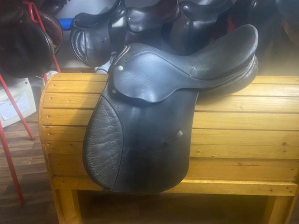 15” Berney brothers leather pony saddle