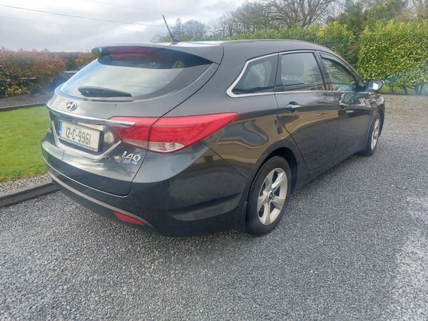 Hyundai i40 2012  executive estate nct12/23