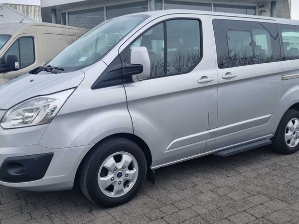 182 FORD TOURNEO 9 SEATER AUTO ONLY 73K KMS