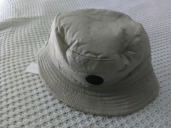 FRENCH CONNECTION TAUPE WATERPROOF BUCKET HAT NEW